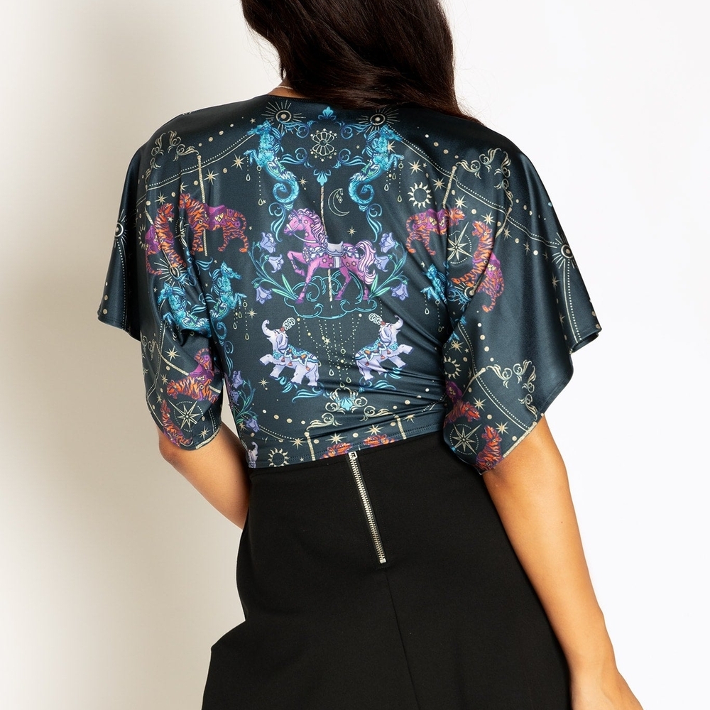 Blackmilk Carousel Kimono Top XXL - Picture 2 of 4